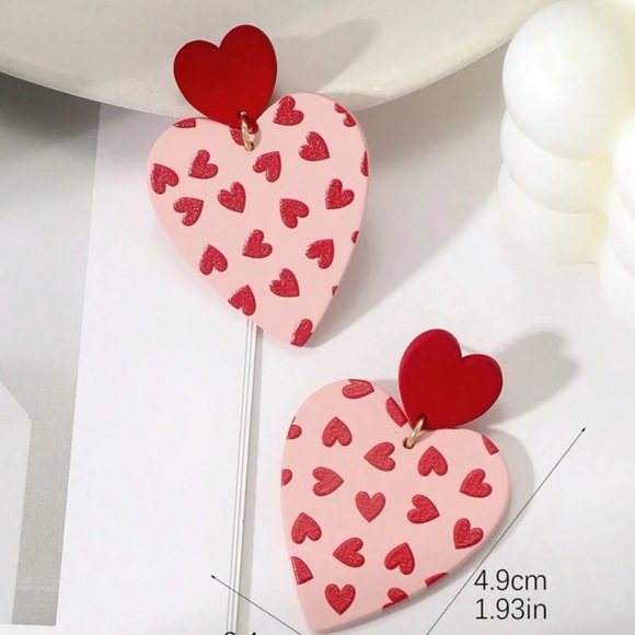 Women Valentine's Day Large Heart Printed Ceramic Texture Sexy Acrylic Earrings - Picture 6 of 6